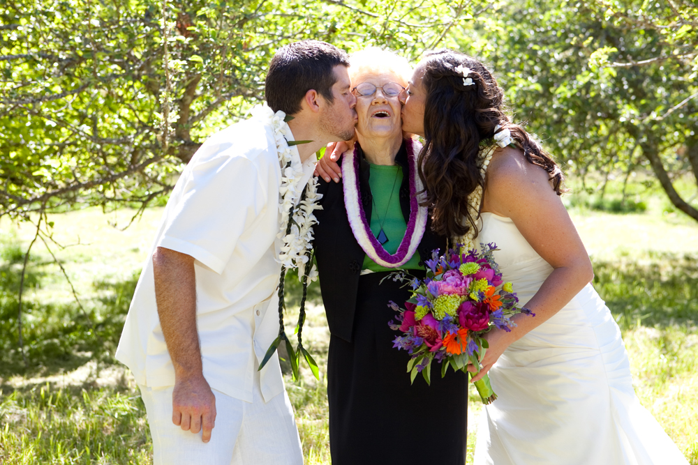 hawaiian-themed-wedding-ideas