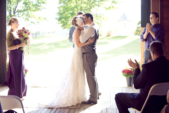 classic-maine-farmhouse-wedding-by