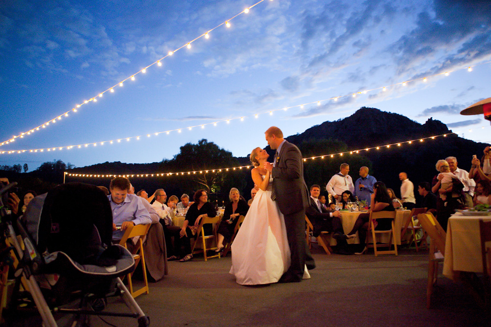 laid-back-central-coast-wedding