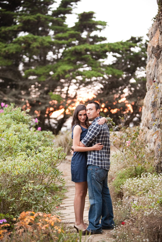 modern-engagement-shoot-from-jessamyn