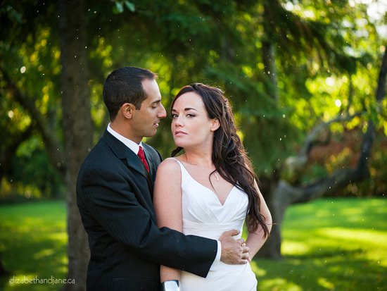 Canadian Park Wedding ~ the rain couldn't stop their love!