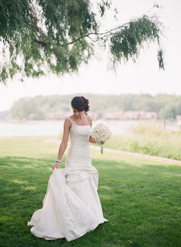 elegant-michigan-wedding-from-jen