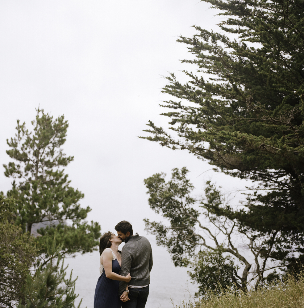 sailing-engagement-shoot-by-christina