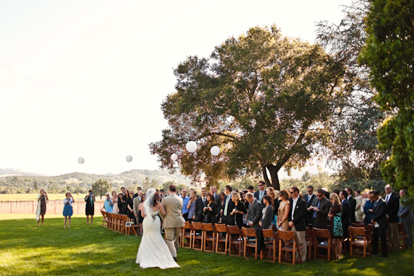 perfectly-peach-sonoma-wedding-by