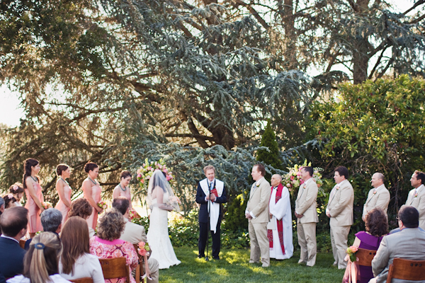 perfectly-peach-sonoma-wedding-by