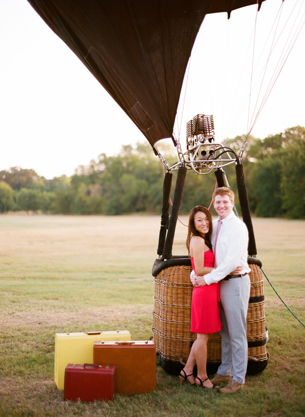 a-travel-themed-engagement-session