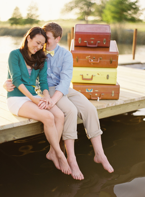 a-travel-themed-engagement-session