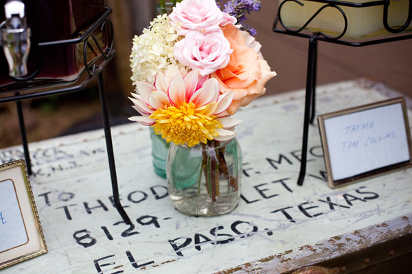 old-fashioned-hoedown-wedding