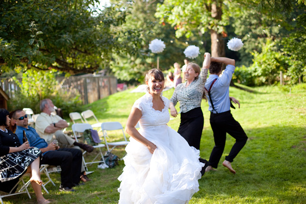 old-fashioned-hoedown-wedding