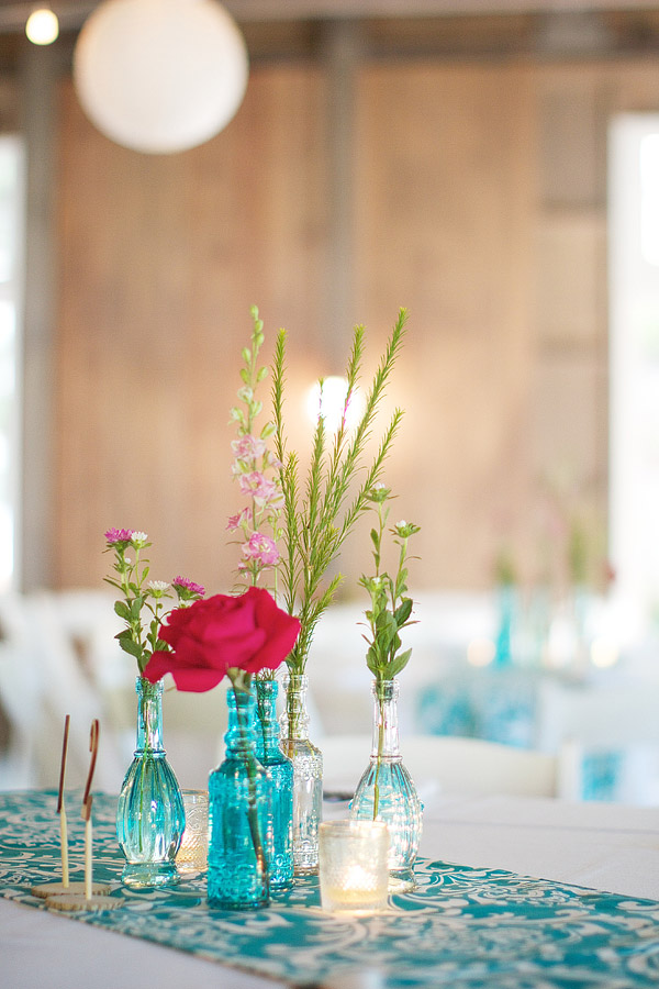 pink-and-teal-wedding