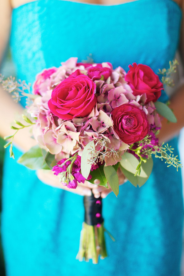 pink-and-teal-wedding