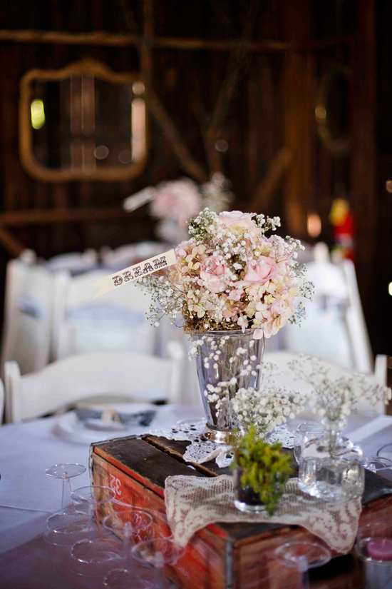 glamorous-barn-wedding