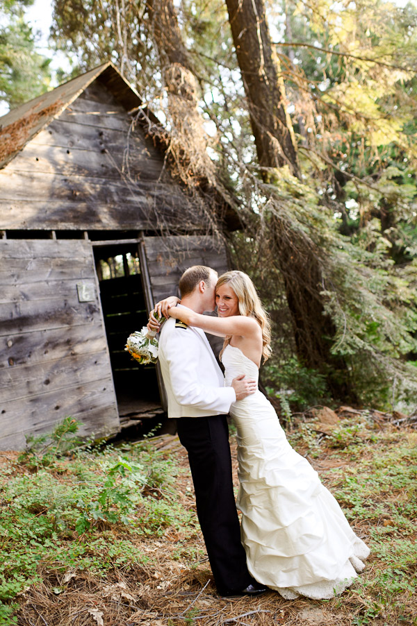 woodsy-rustic-wedding-in-paradise