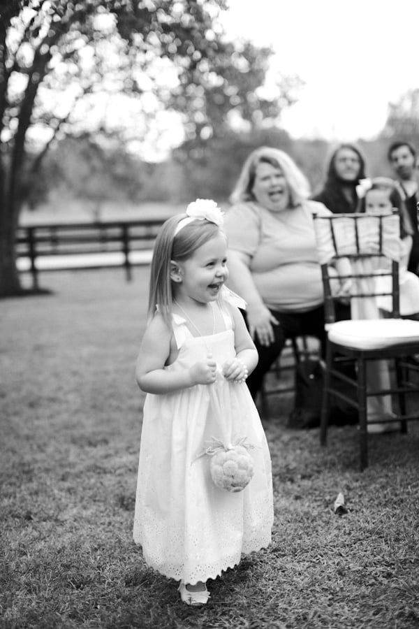 how-to-throw-a-barn-wedding