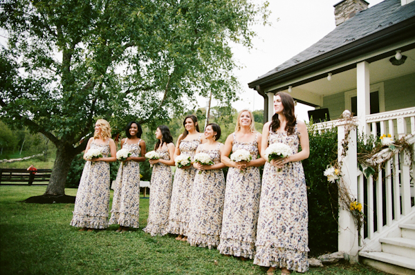 how-to-throw-a-barn-wedding