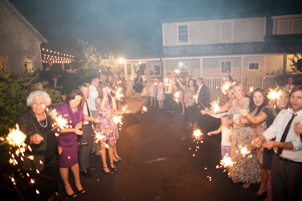 how-to-throw-a-barn-wedding