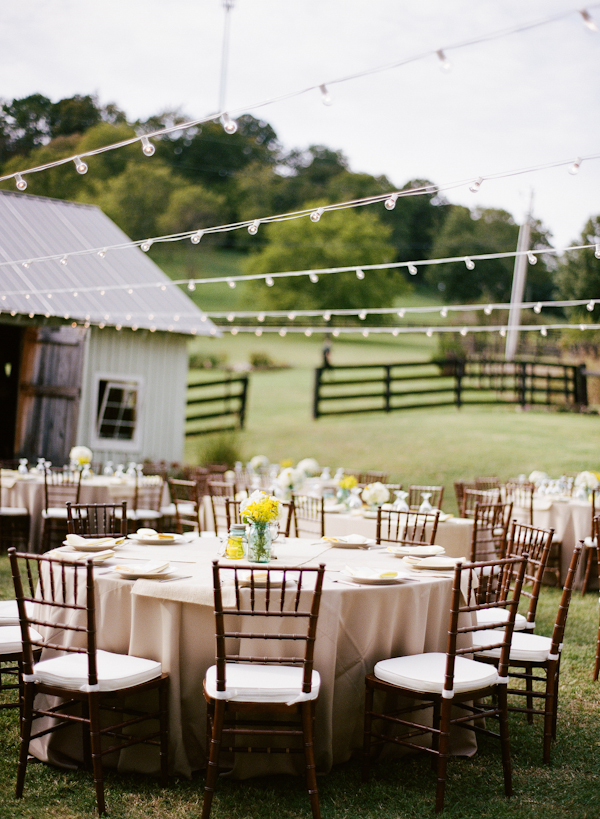 how-to-throw-a-barn-wedding