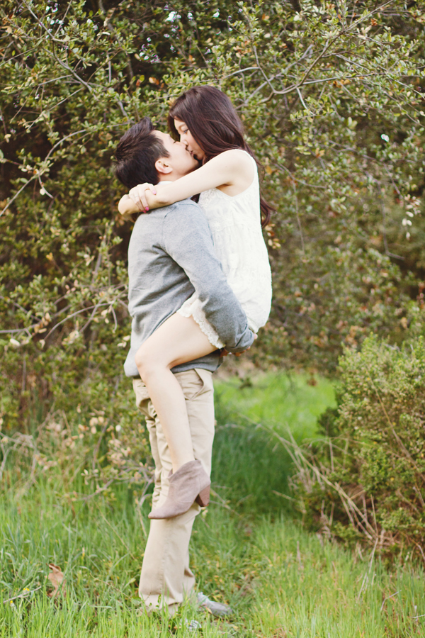 boho-chic-engagement-session