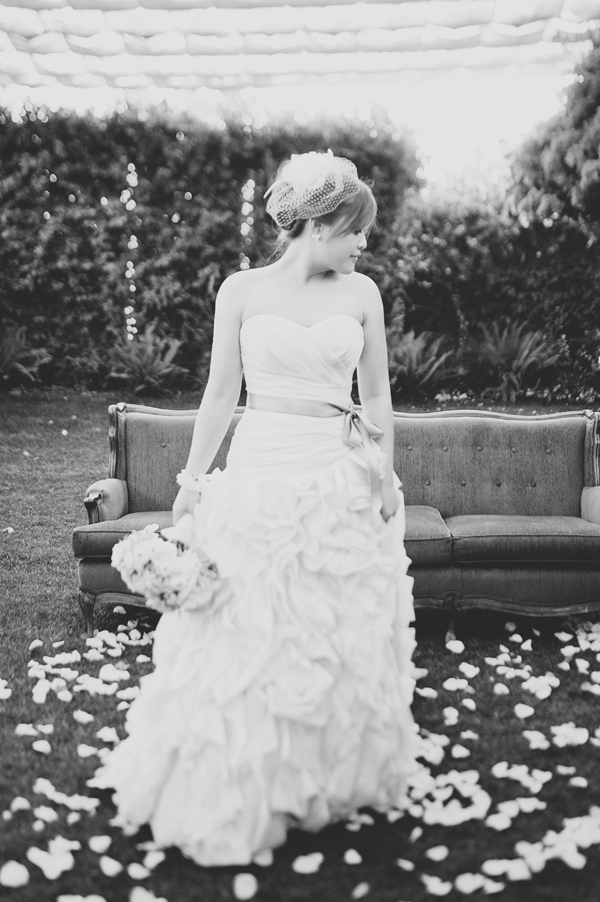 vintage-chic-spring-time-wedding