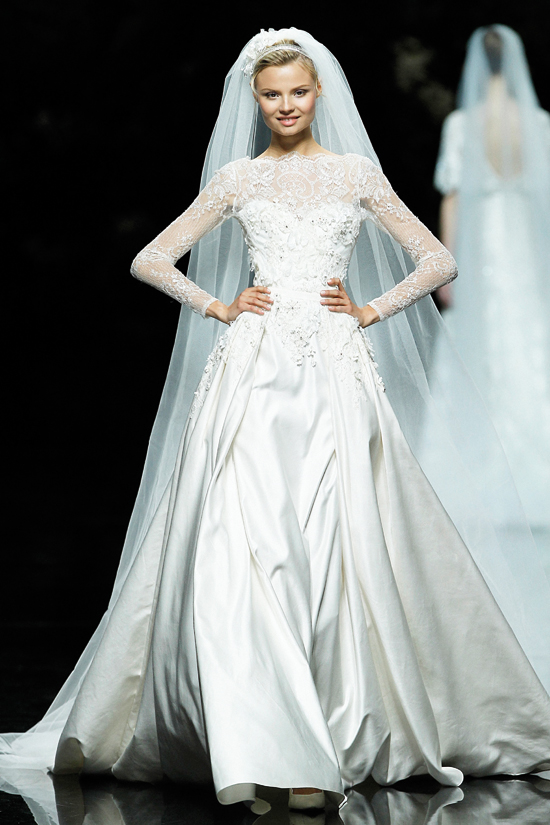 pronovias-2013-fashion-show