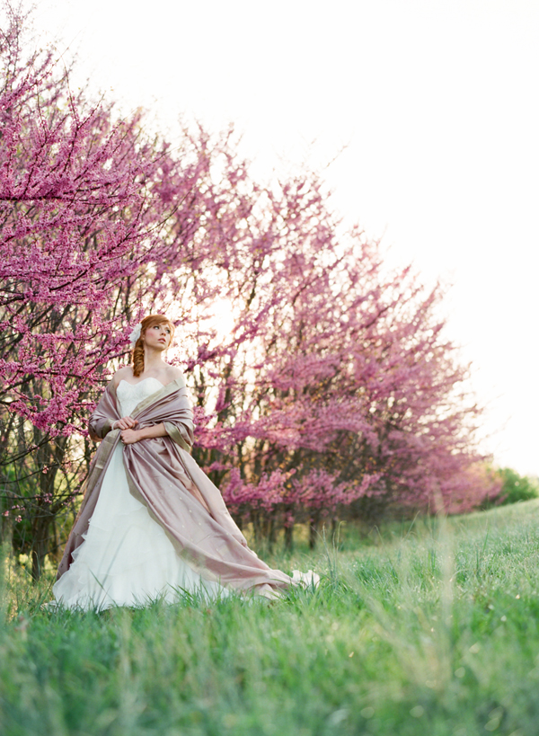 spring-bridal-session