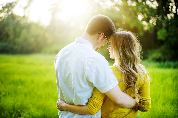 spring-engagement-session-from