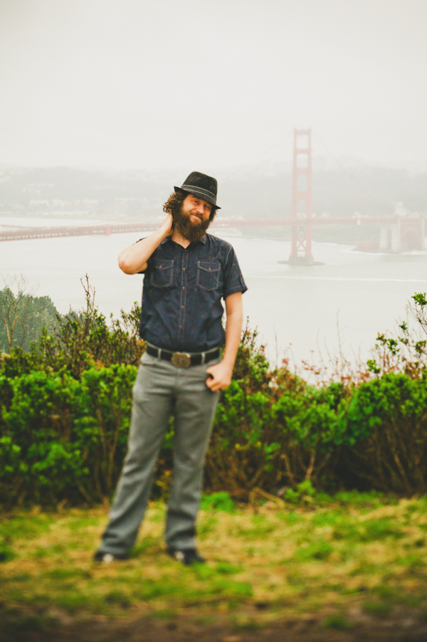 san-francisco-rainy-day-engagement