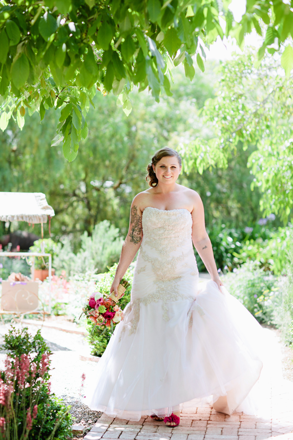 romantic-and-elegant-garden-wedding