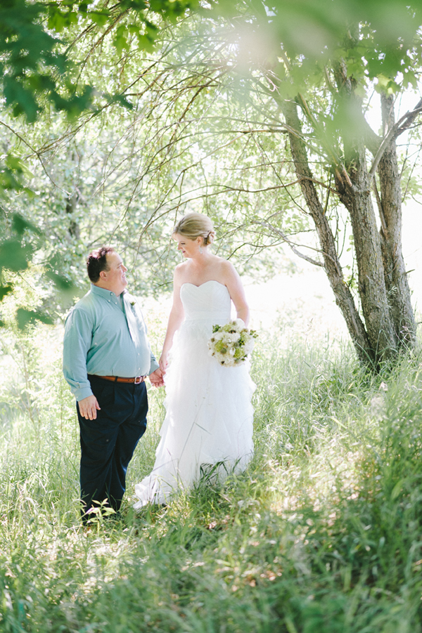 an-enchanted-barn-wedding-in