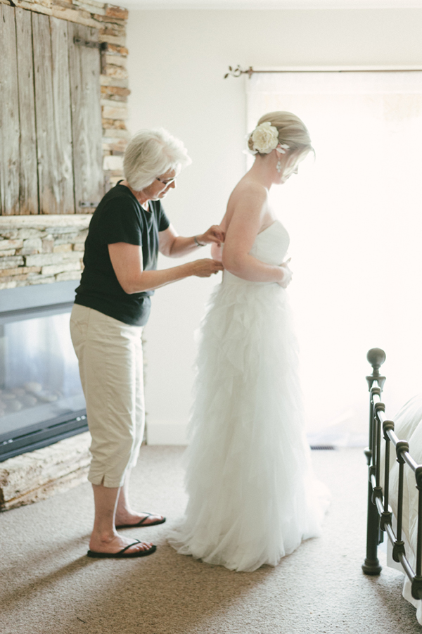 an-enchanted-barn-wedding-in