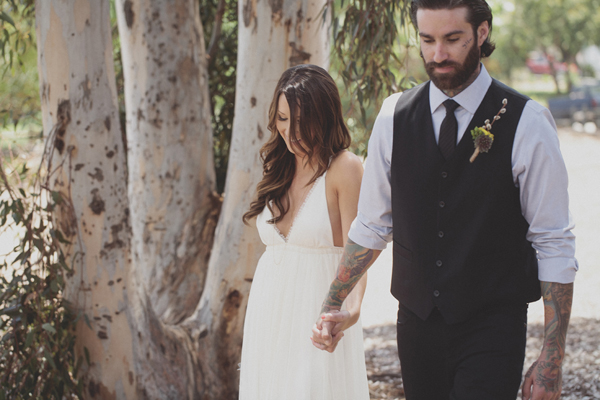 woodsy-boho-chic-backyard-wedding