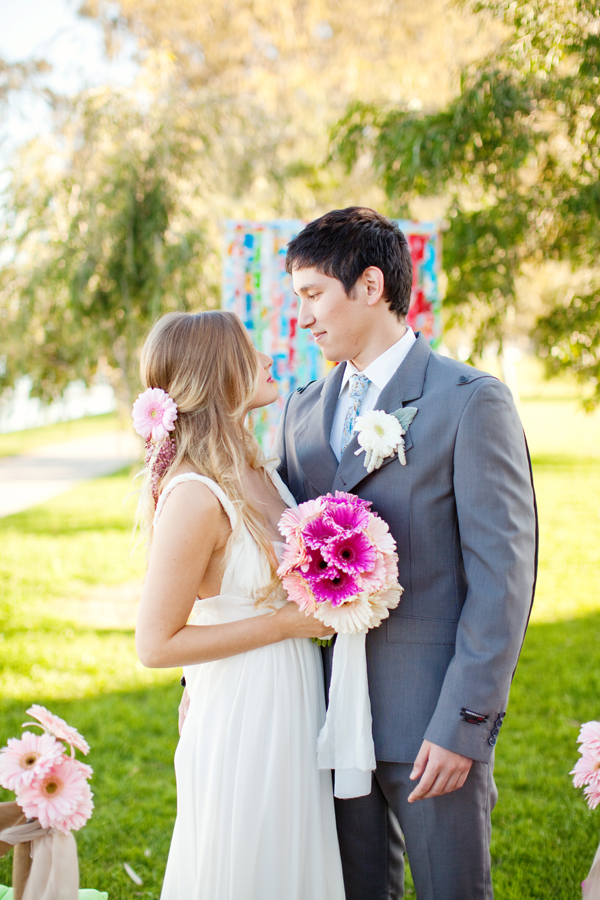 simple-and-colorful-garden-wedding-ideas