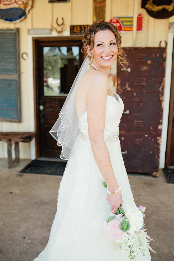 elegant-condors-nest-ranch-wedding