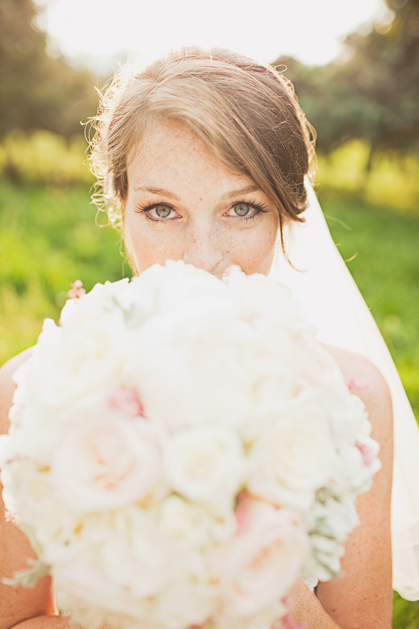 pink-and-white-shabby-chic-wedding