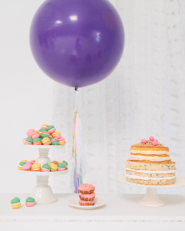 colorful-new-years-eve-wedding-ideas