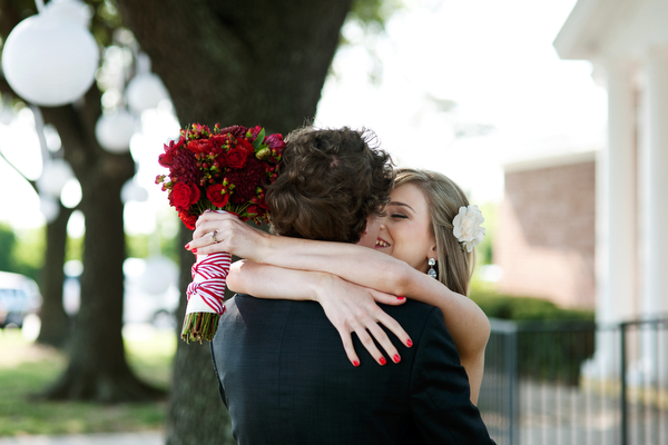 diy-red-and-white-wedding