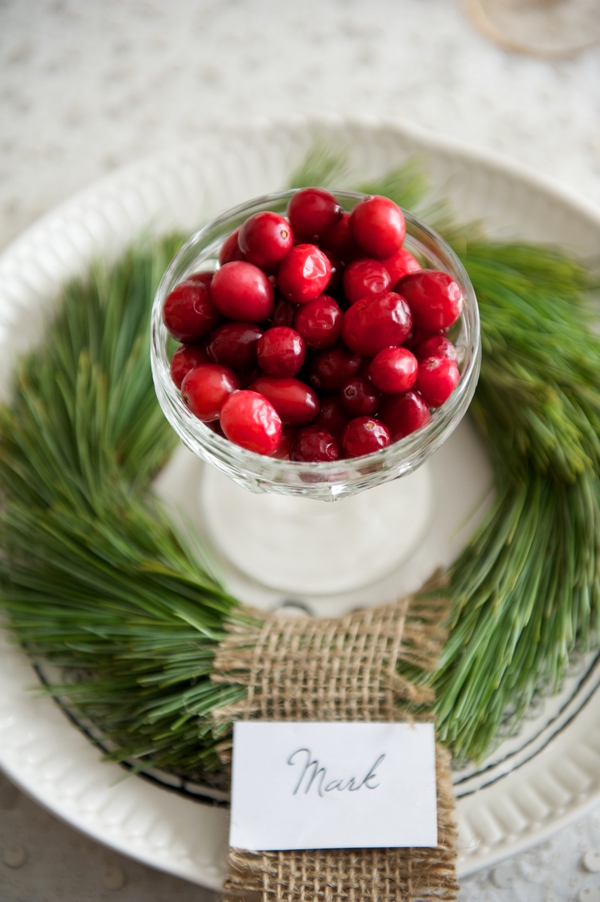 Christmas Holiday Table Setting Inspiration by Catalina Bloch and The Sugar Post