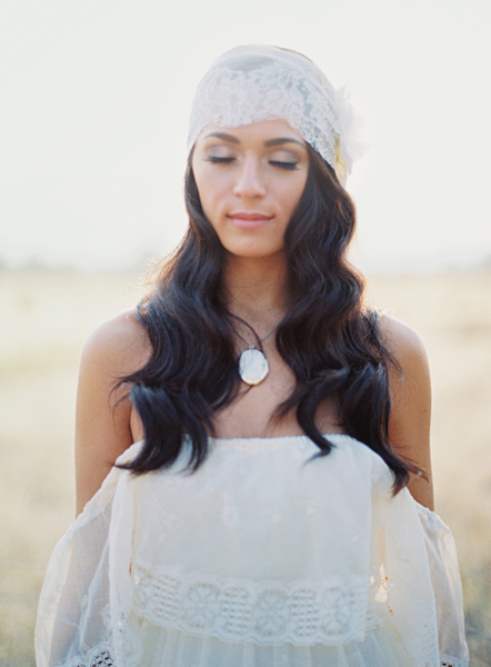 tips-on-styling-a-bohemian-gypsy-bride