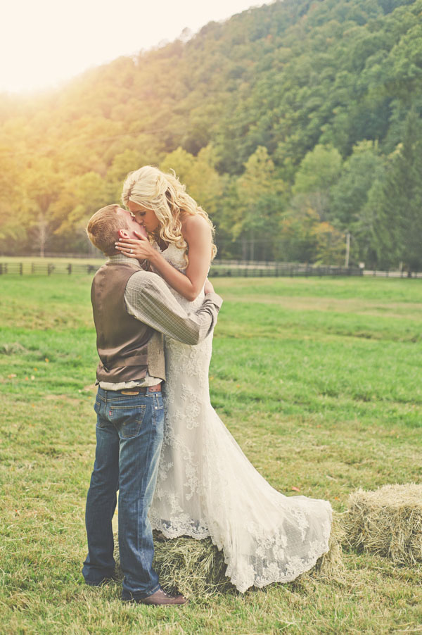 west-virginia-rustic-barn-wedding