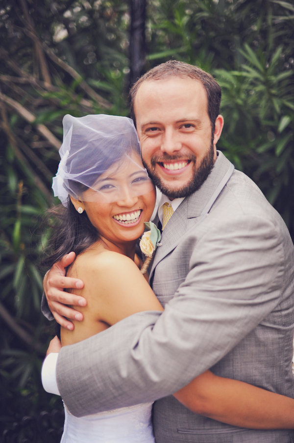 fun-filled-yellow-and-gray-wedding