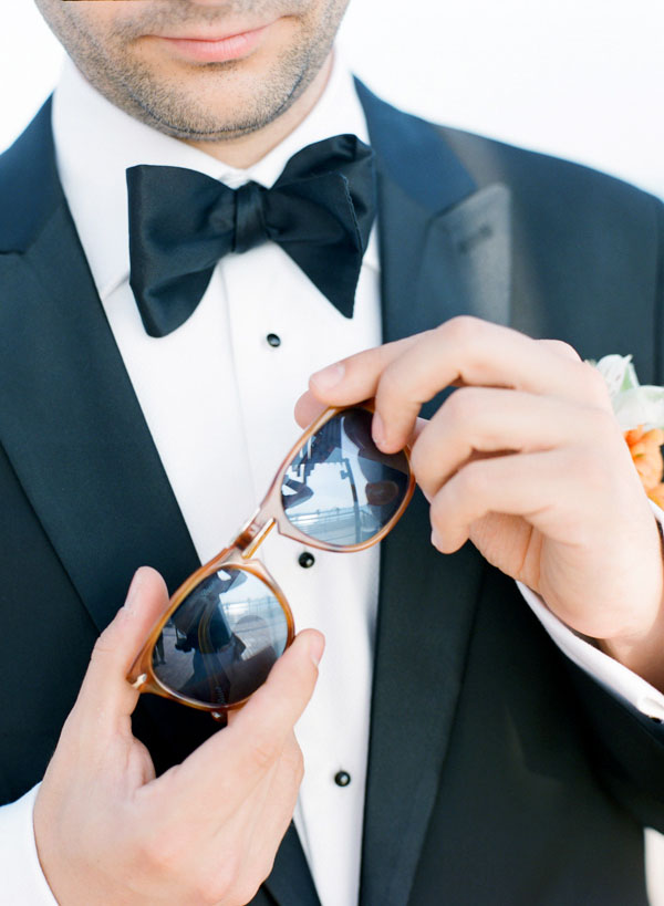 coral-and-yellow-beach-wedding