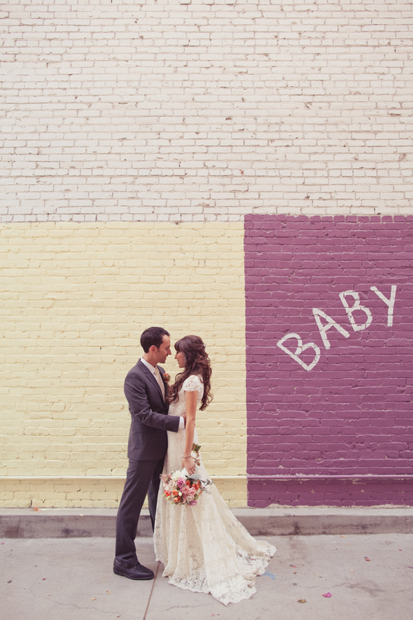 industrial-wedding-with-pink-and-peach