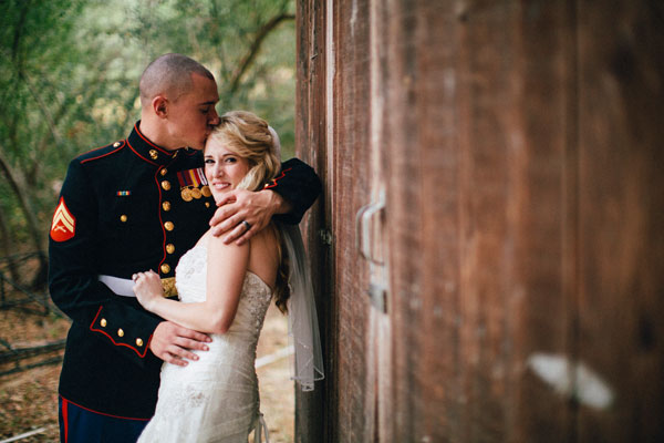 rustic-military-wedding