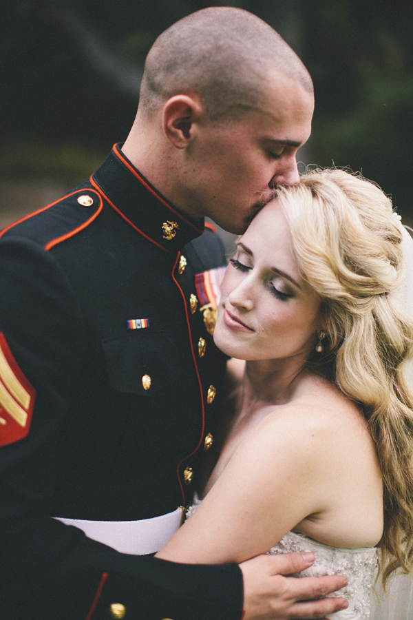 rustic-military-wedding