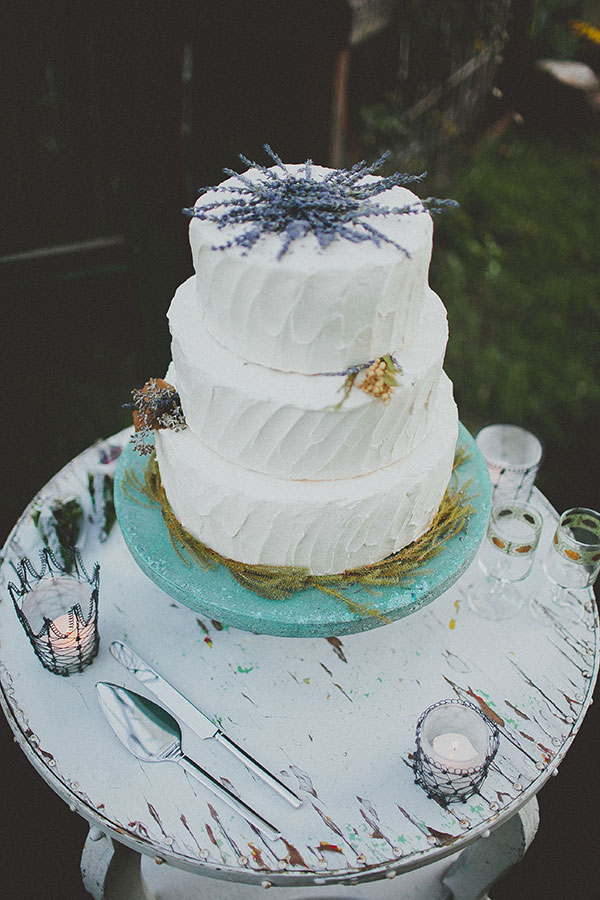 yellow-and-blue-charming-fall-wedding