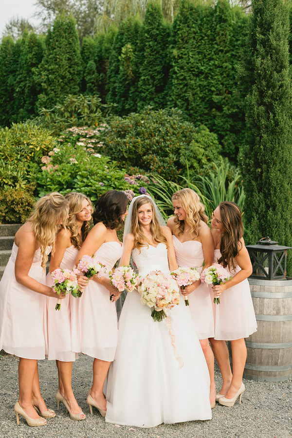 romantic-pink-and-peach-wedding-at