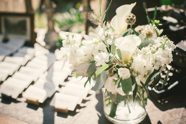 vintage-european-inspired-barn-wedding