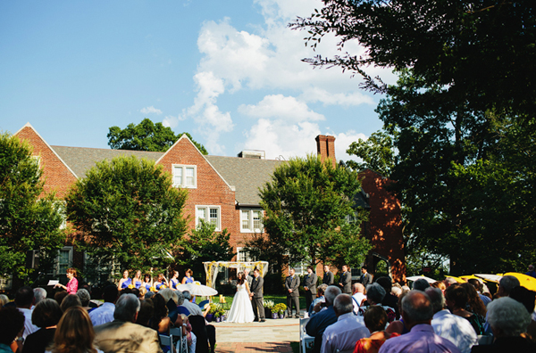 blue-and-yellow-wedding-at-baylor-school