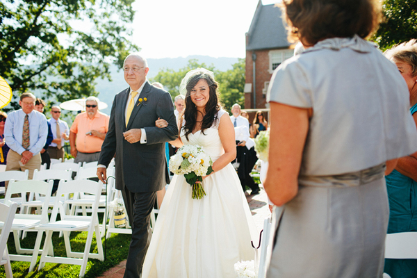 blue-and-yellow-wedding-at-baylor-school