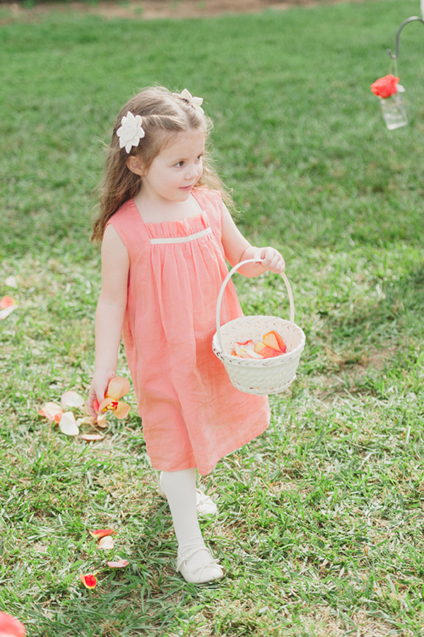 chic-dairy-farm-wedding-in-pink-and-gray